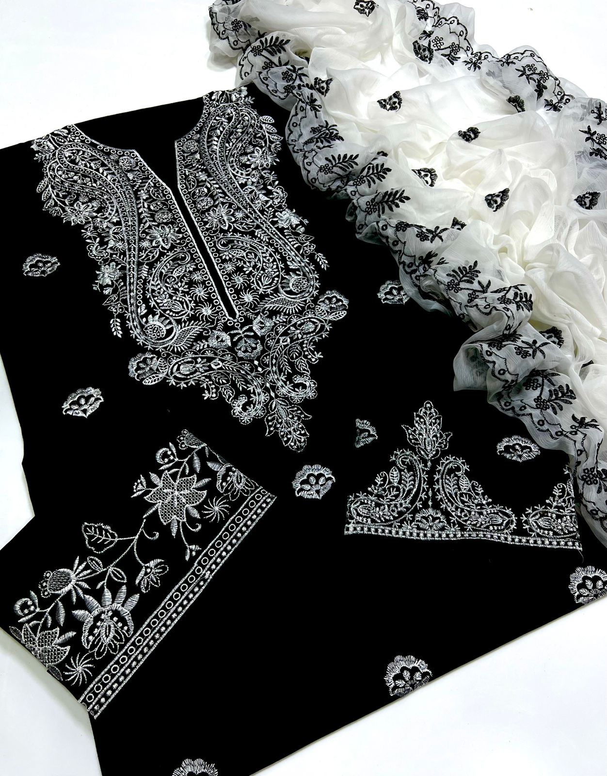 FATIMA ART SPECIAL  3PC  LAWN COTTON Dress